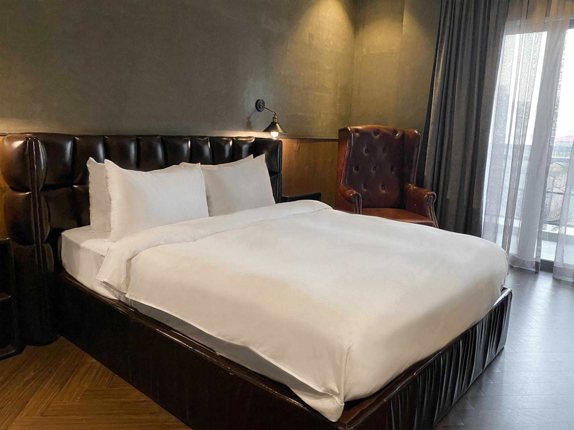 Check Inn Phnom Penh Bkk1 Exterior foto