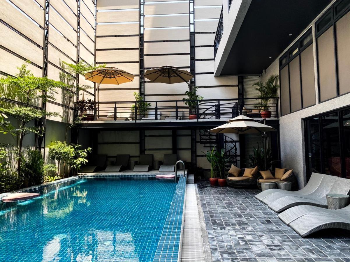 Check Inn Phnom Penh Bkk1 Exterior foto